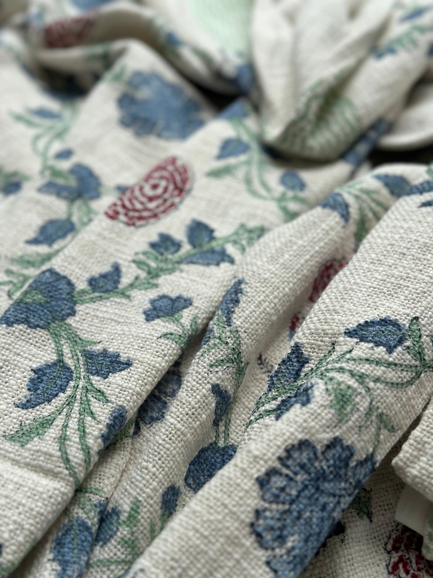 BLUE BERRY JUTE BEDCOVER