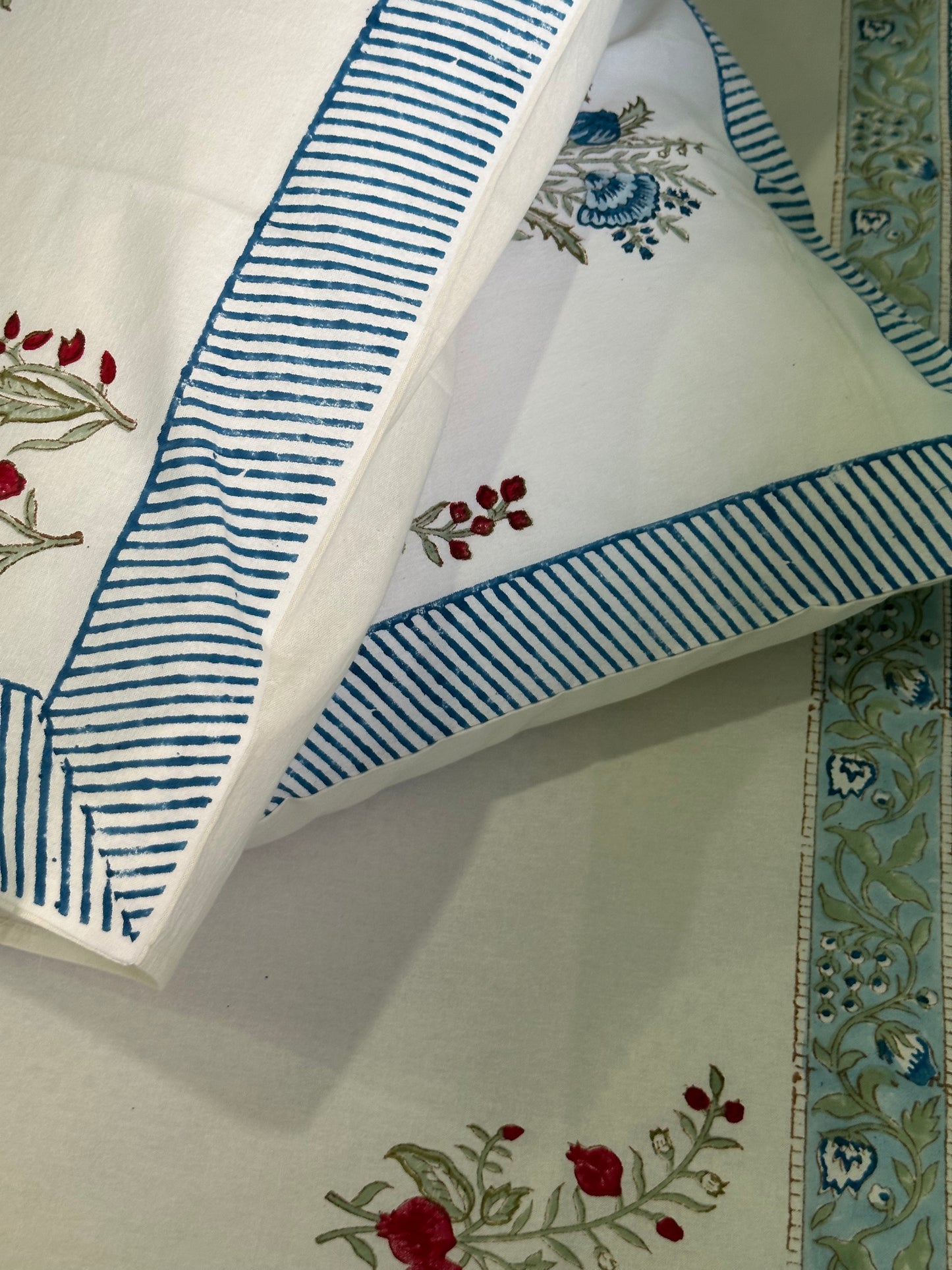 NOOR COLLECTION PARCALE BEDSHEET