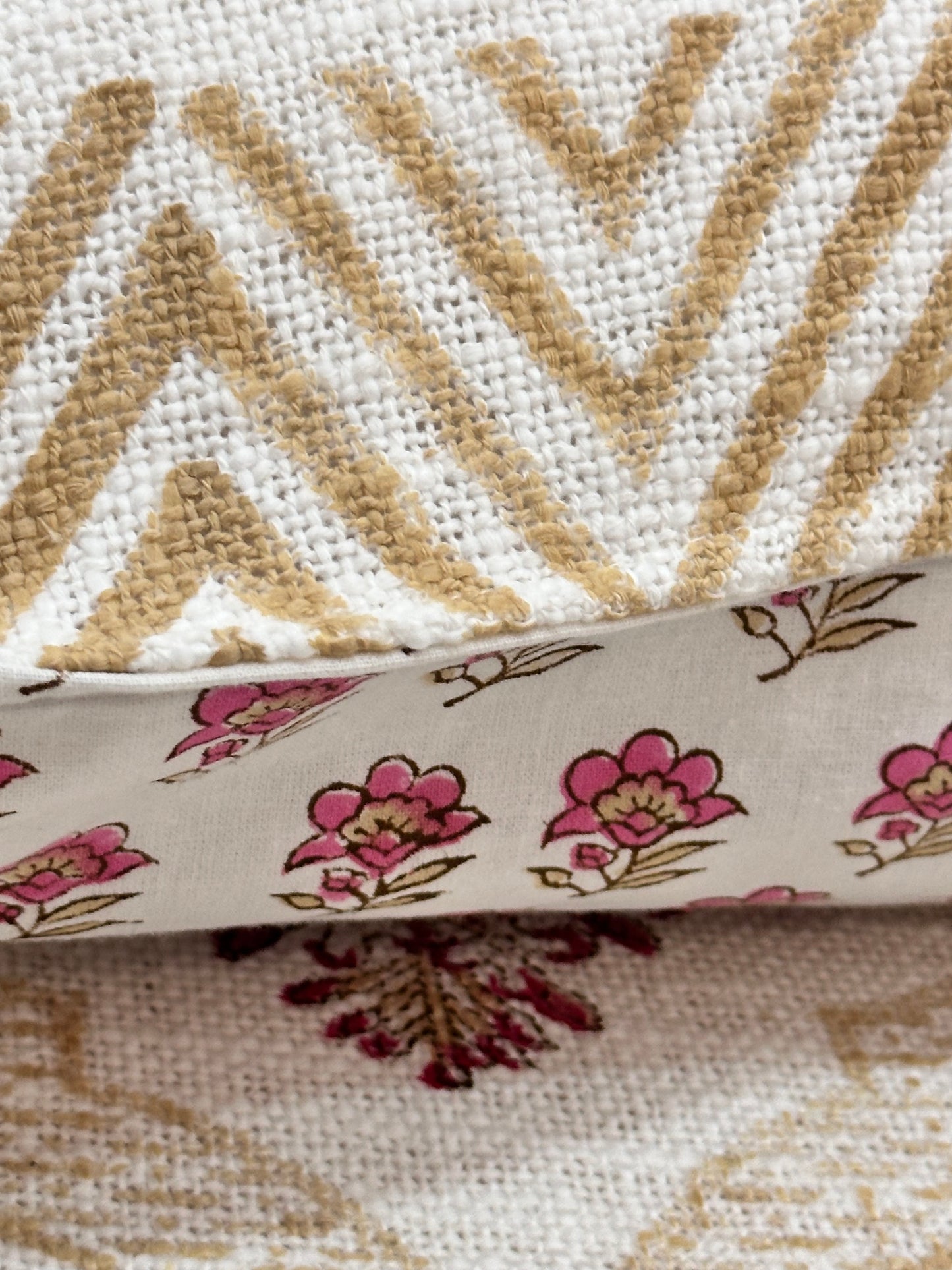 GUBAHAR JUTE BEDCOVER