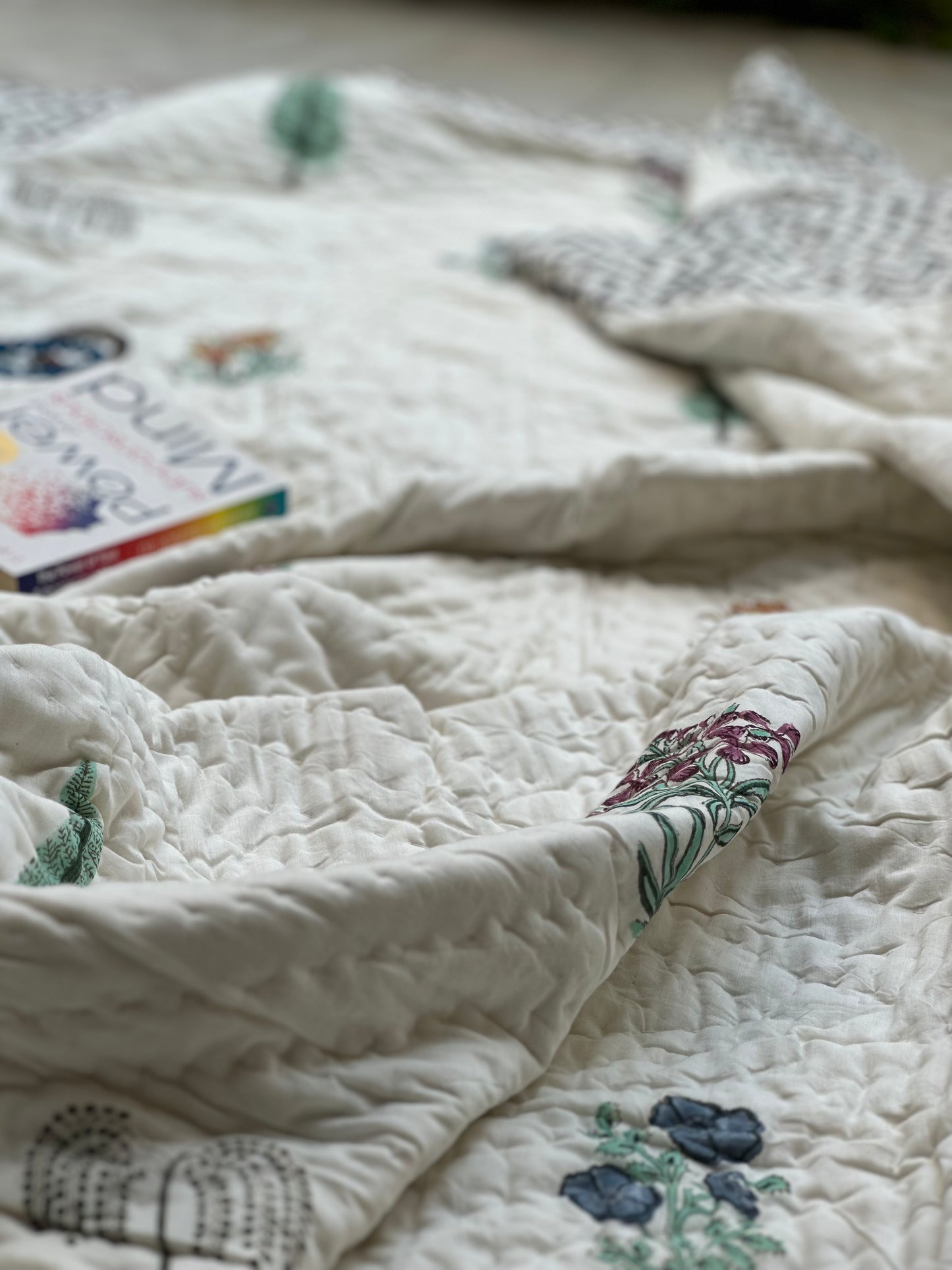 GULMOHER QUILT WHITE