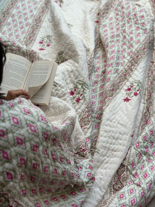 GULMOHER QUILT PINK