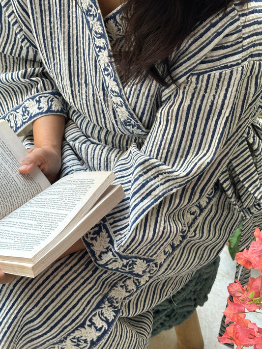 BLUE LINE BATHROBE