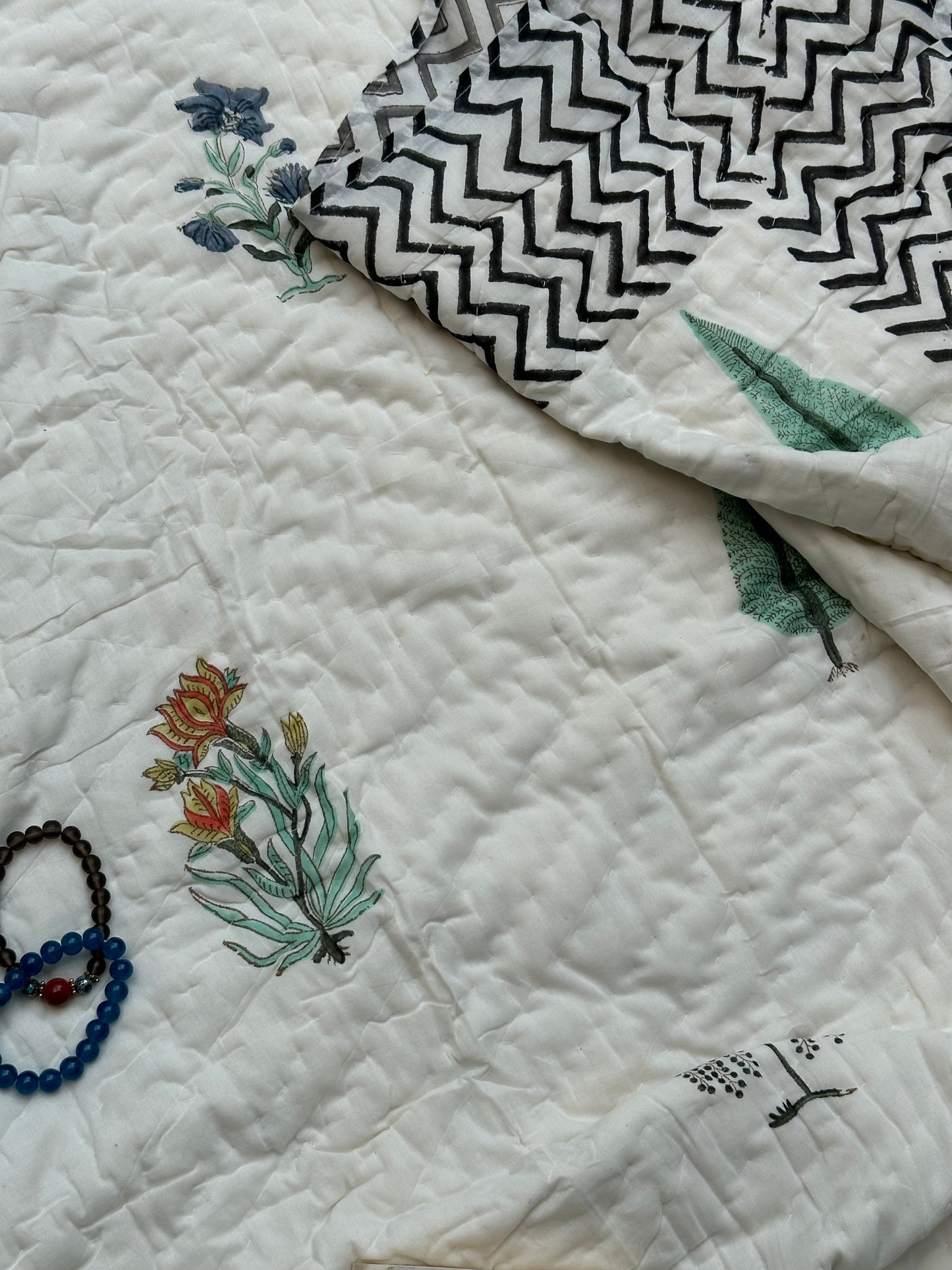 GULMOHER QUILT WHITE