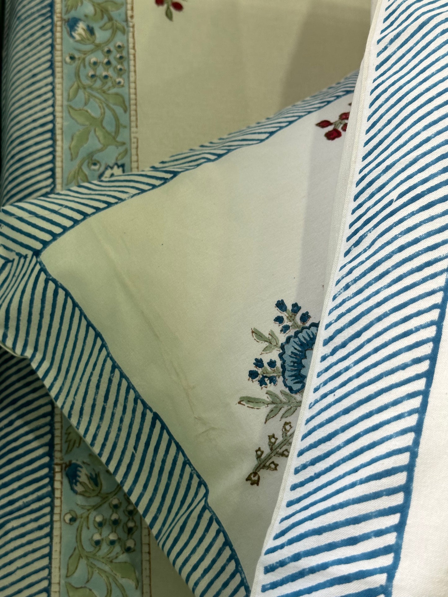 NOOR COLLECTION PARCALE BEDSHEET