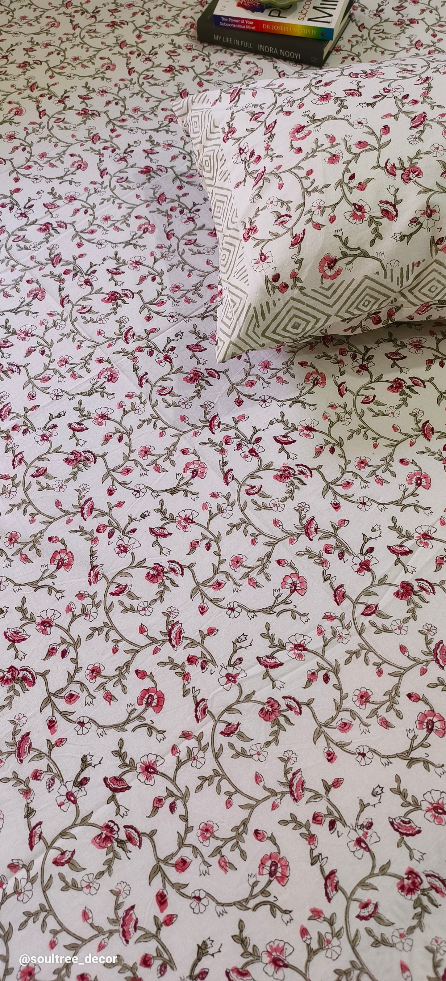 PINK DAISY COTTON BEDSHEET