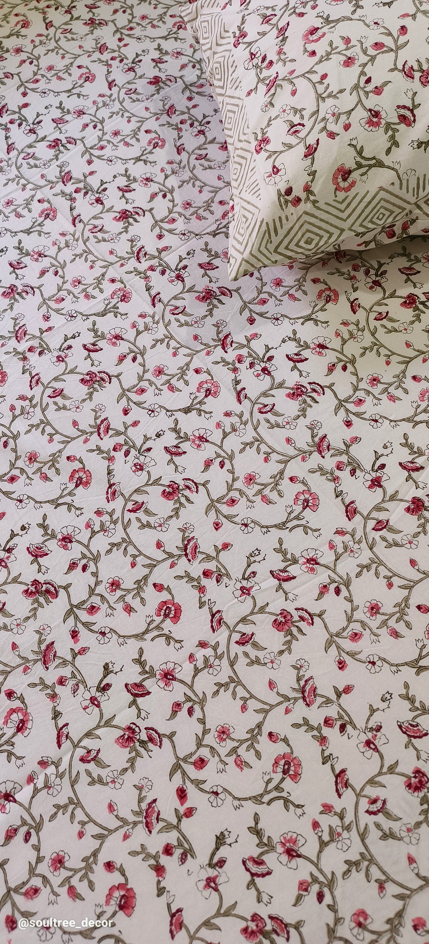 PINK DAISY COTTON BEDSHEET