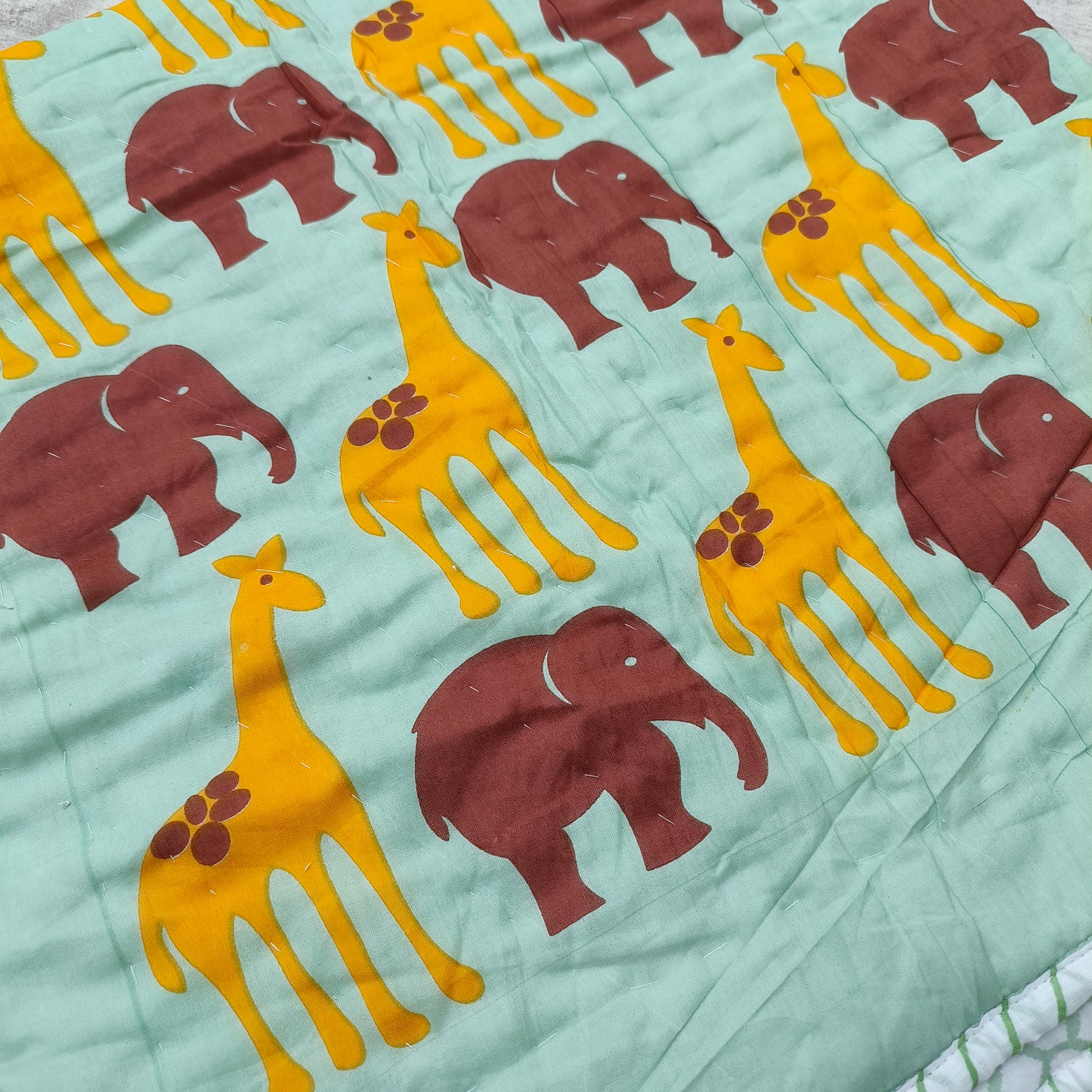 JUNGLE SAFARI BABY QUILT