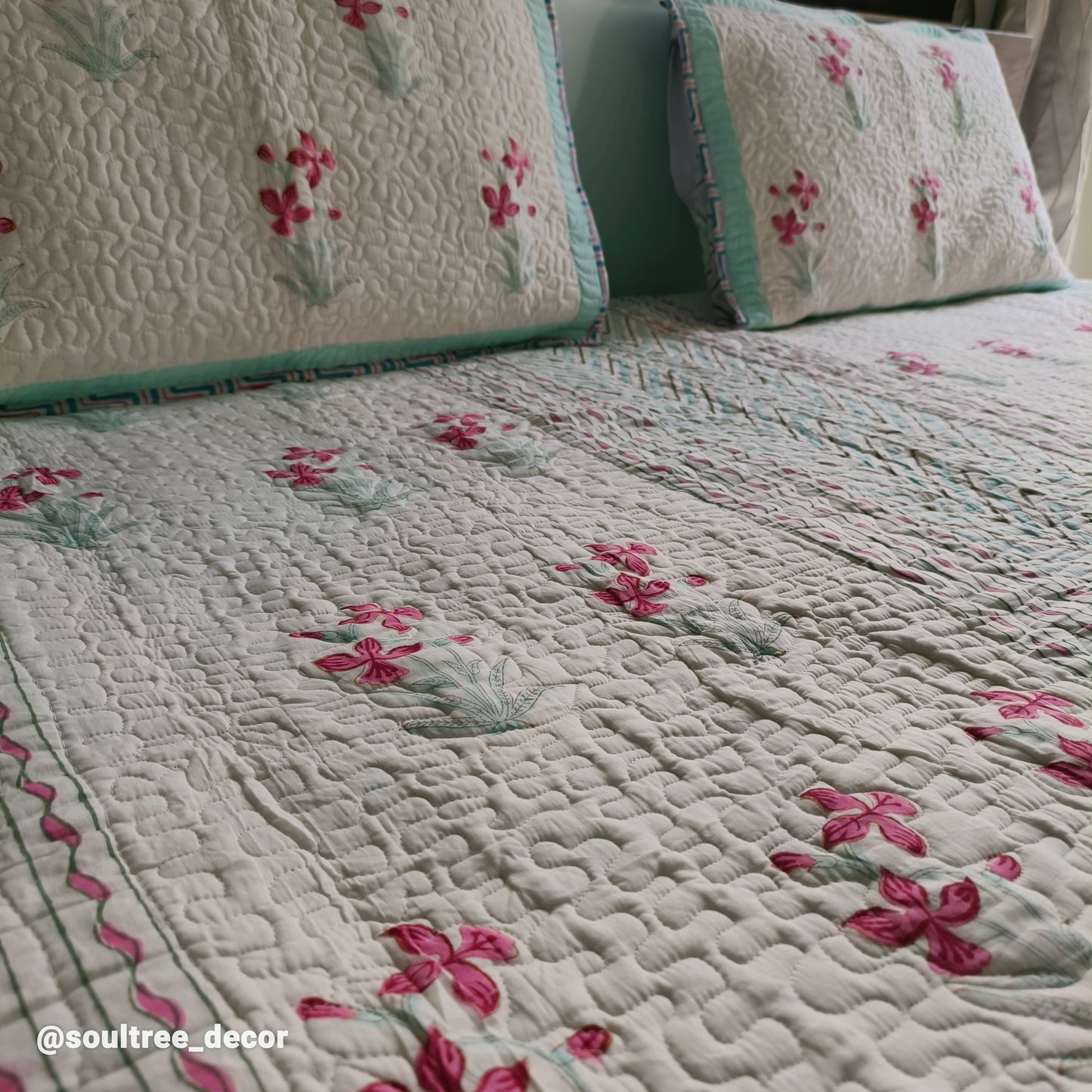 EMERALD QUILTED BEDCOVER