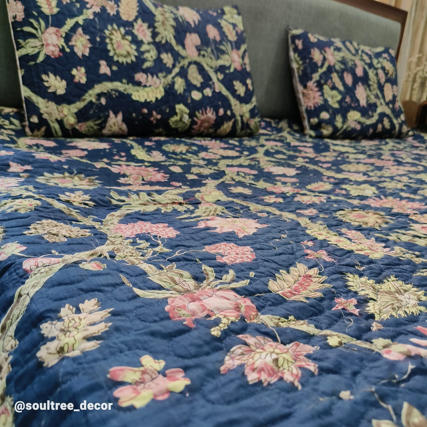 BLUE BLOOM QUILTED BEDCOVER